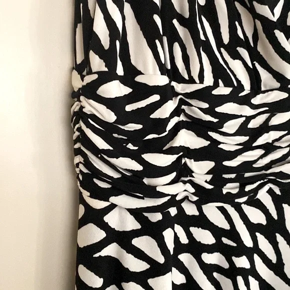 ❤️NWOT. Donna Morgan zebra print summer dress. - Picture 7 of 7